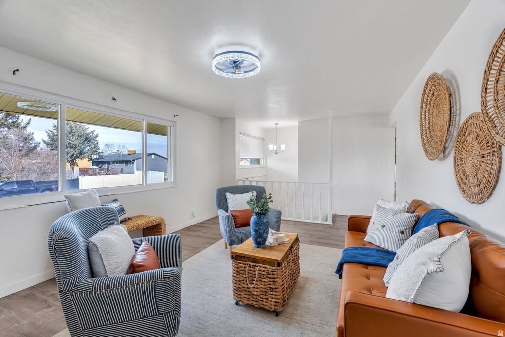 1760 N 340 W Lehi, UT 84043