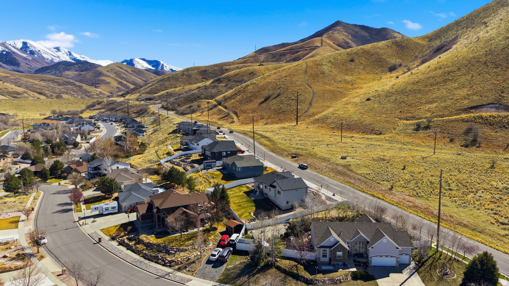 865 S SETTLEMENT CANYON RD Tooele, UT 84074