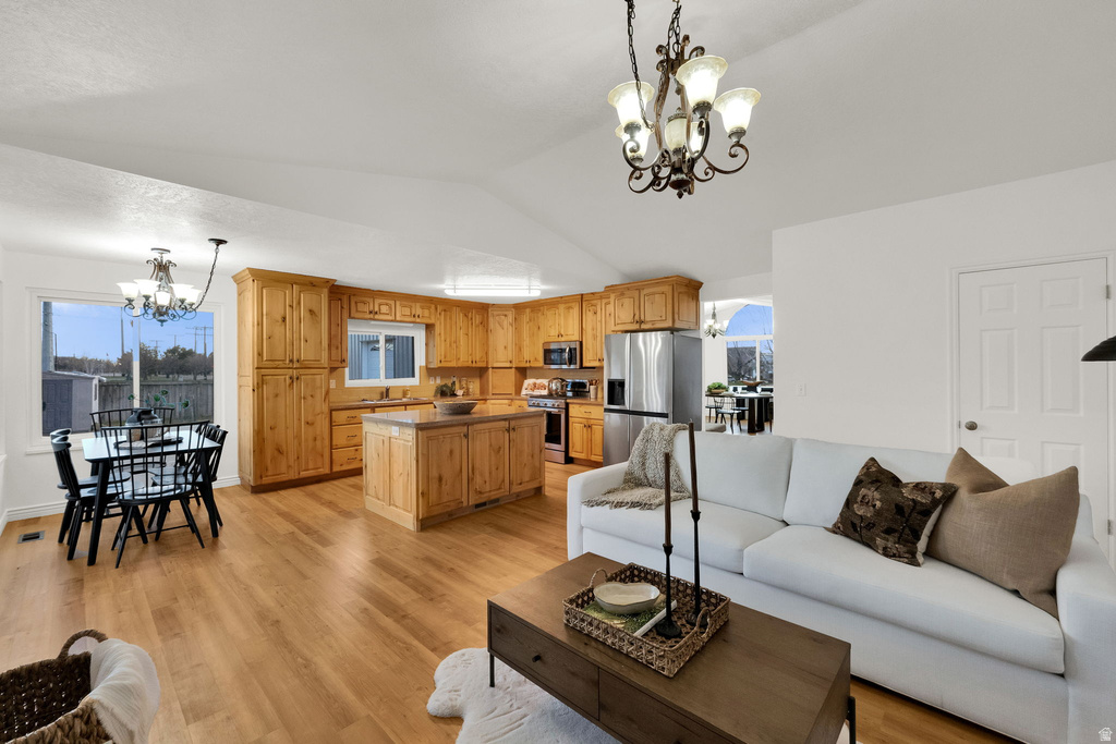 11042 N 5600 W Highland, UT 84003