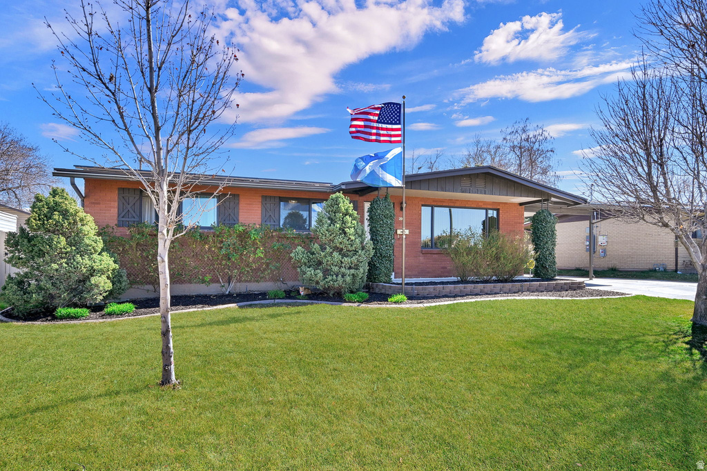 2088 N 450 W Sunset, UT 84015