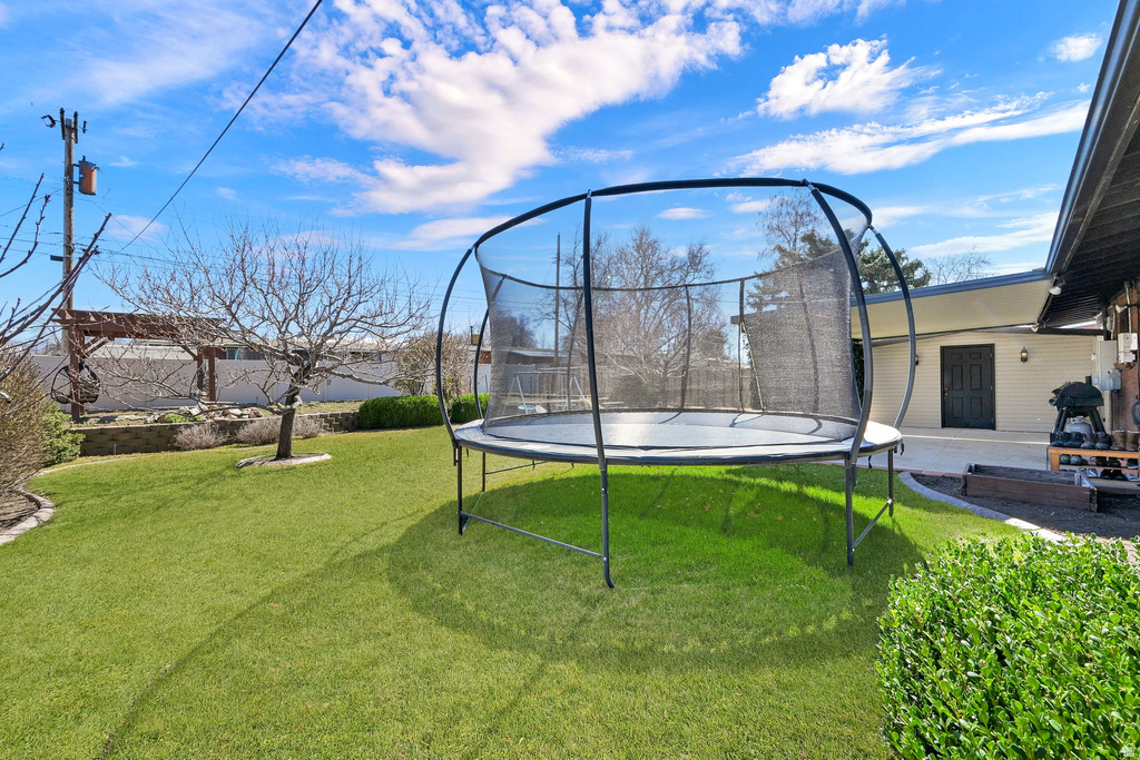 2088 N 450 W Sunset, UT 84015