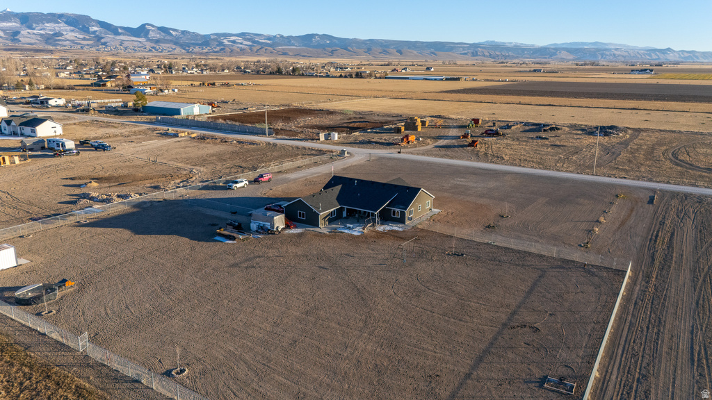 10886 W 9300 S #3 Centerfield, UT 84622