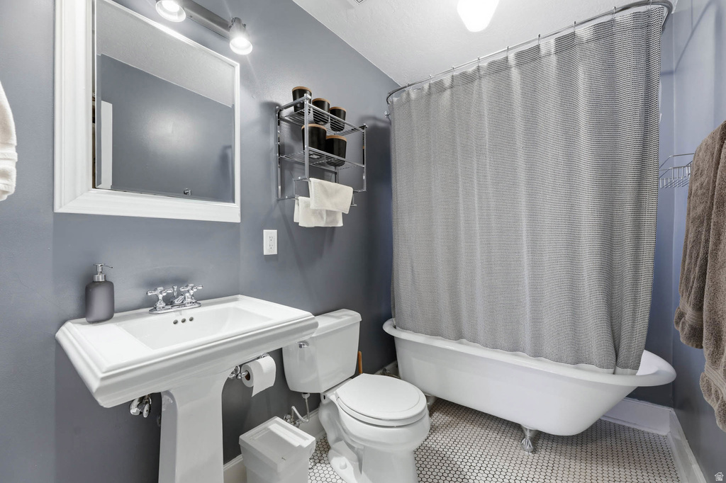 611 E KENSINGTON AVE Salt Lake City, UT 84105