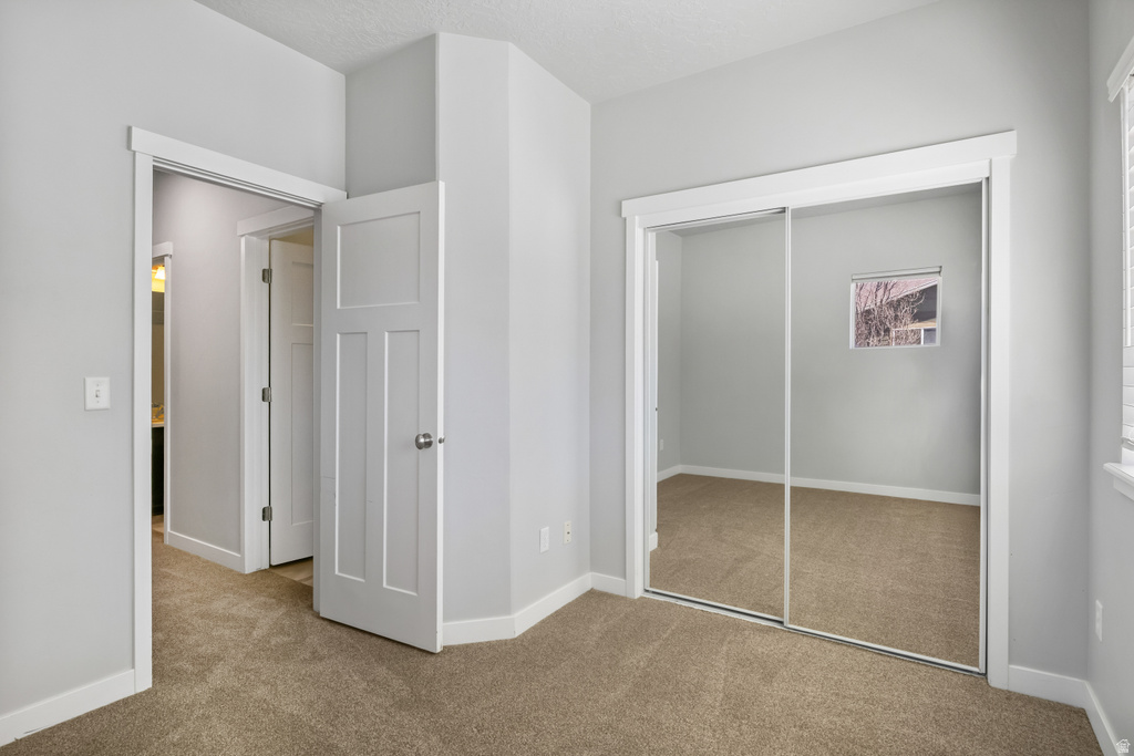 3708 W PERIWINKLE DR South Jordan, UT 84095