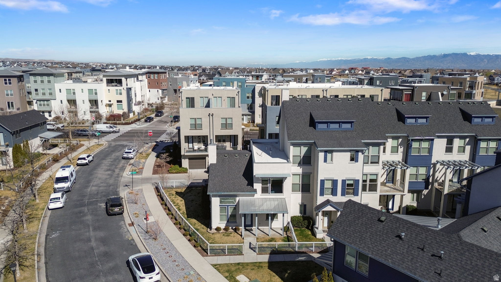 11267 S HIGH CREST LN South Jordan, UT 84009