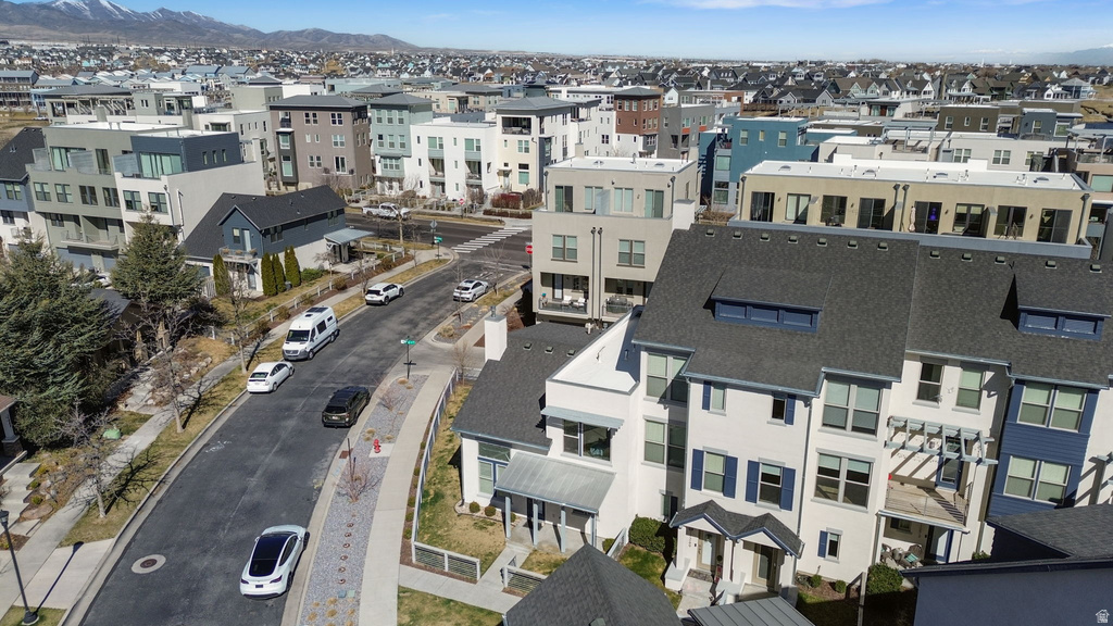 11267 S HIGH CREST LN South Jordan, UT 84009