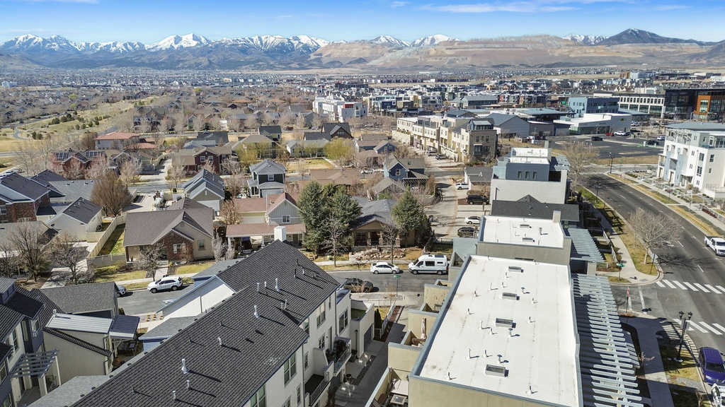 11267 S HIGH CREST LN South Jordan, UT 84009