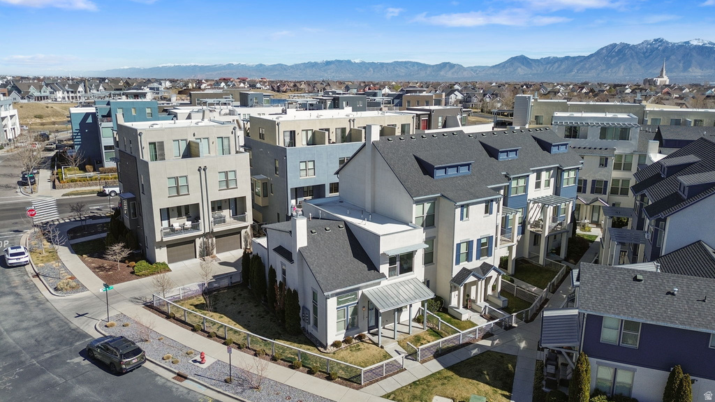 11267 S HIGH CREST LN South Jordan, UT 84009