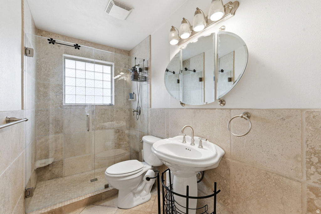 4229 S 2785 W West Valley City, UT 84119