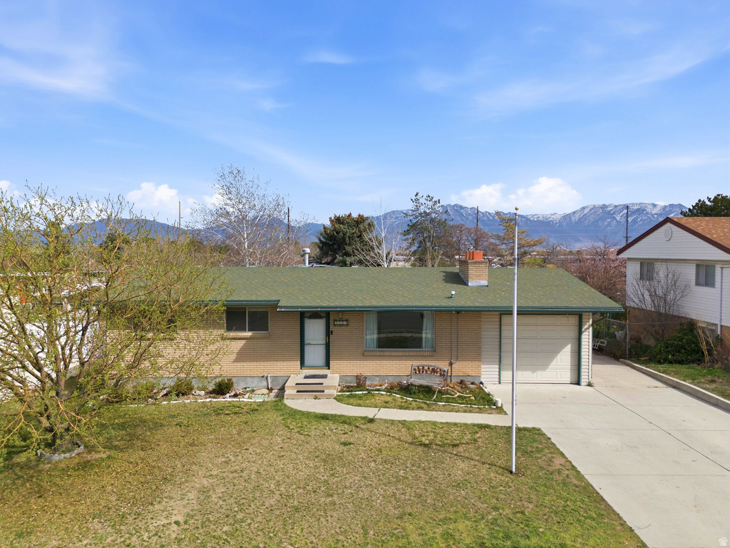 4229 S 2785 W West Valley City, UT 84119