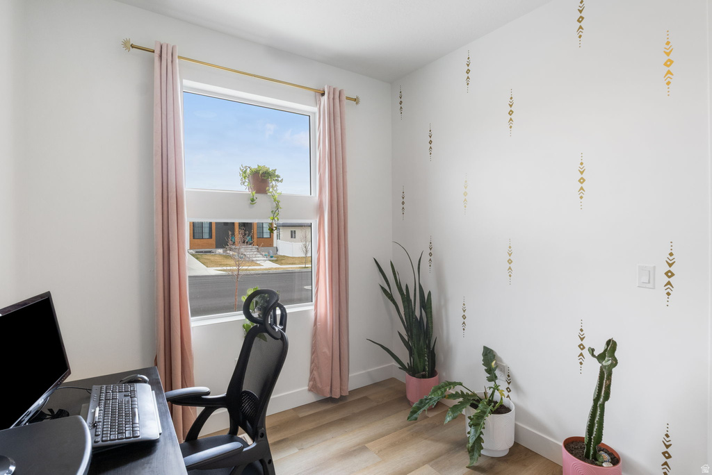 677 E KINGS LNDG Tooele, UT 84074