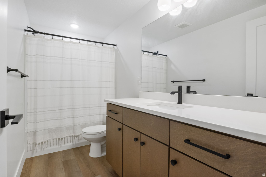 677 E KINGS LNDG Tooele, UT 84074