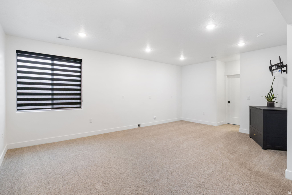 677 E KINGS LNDG Tooele, UT 84074