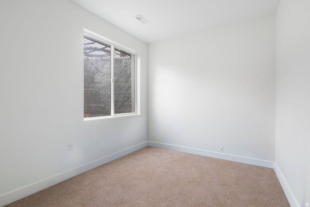 677 E KINGS LNDG Tooele, UT 84074