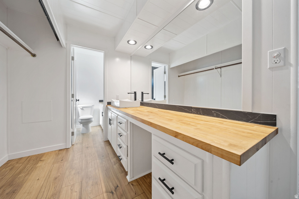 7107 S 1245 W West Jordan, UT 84084