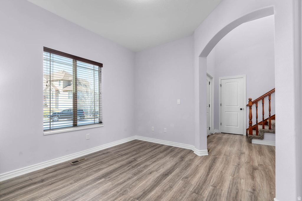 6930 N COMANCHE ST Eagle Mountain, UT 84005