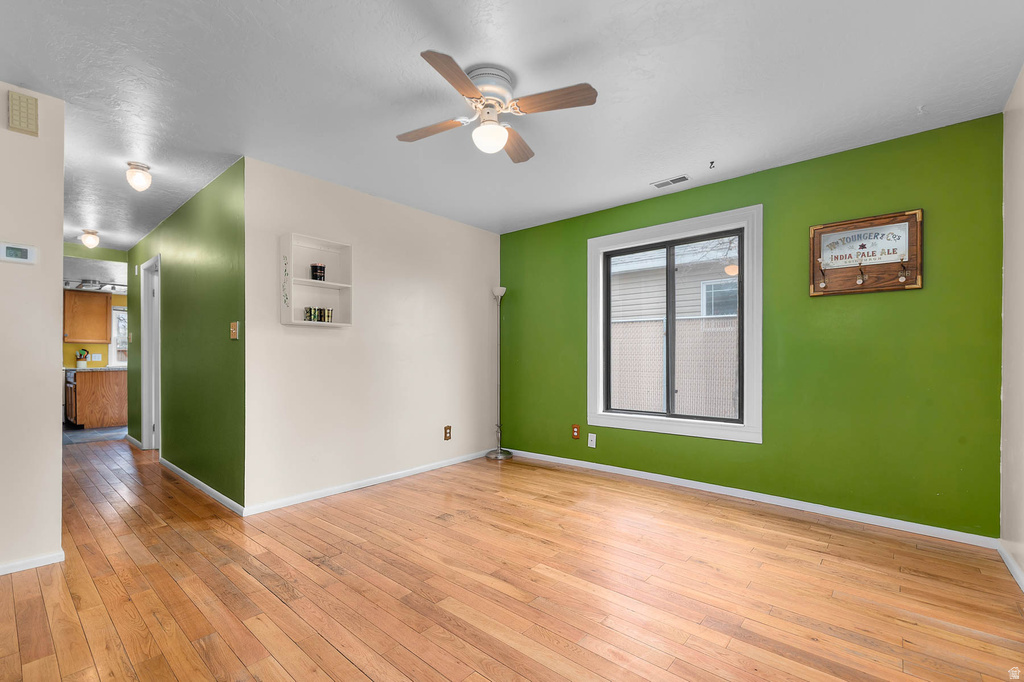 447 S GOSHEN ST Salt Lake City, UT 84104