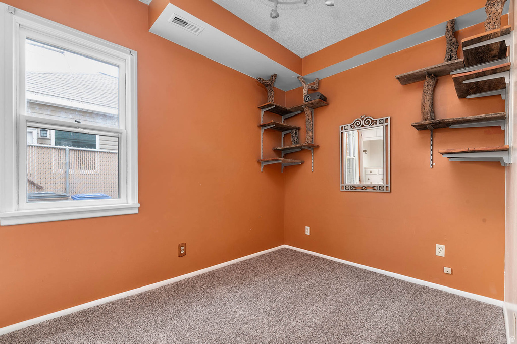 447 S GOSHEN ST Salt Lake City, UT 84104