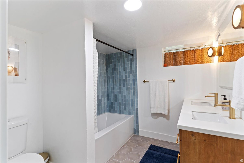 2377 JEFFERSON AVE Ogden, UT 84401