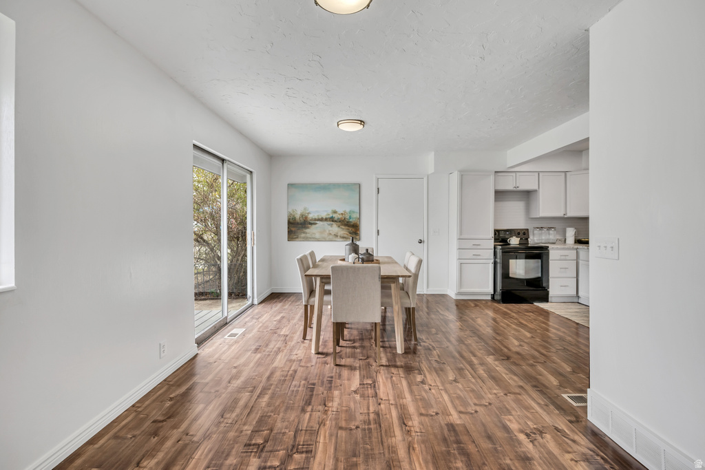 5731 S BLAKE DR Taylorsville, UT 84129