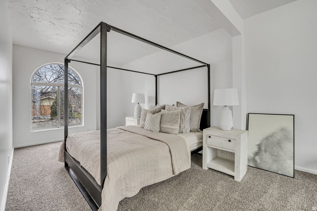 5731 S BLAKE DR Taylorsville, UT 84129