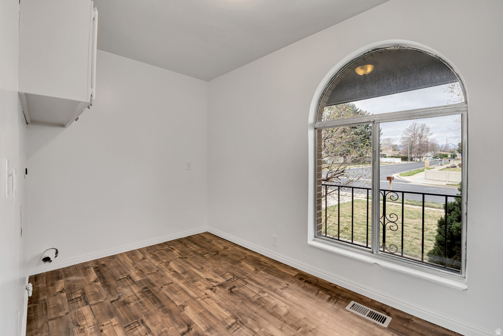 5731 S BLAKE DR Taylorsville, UT 84129