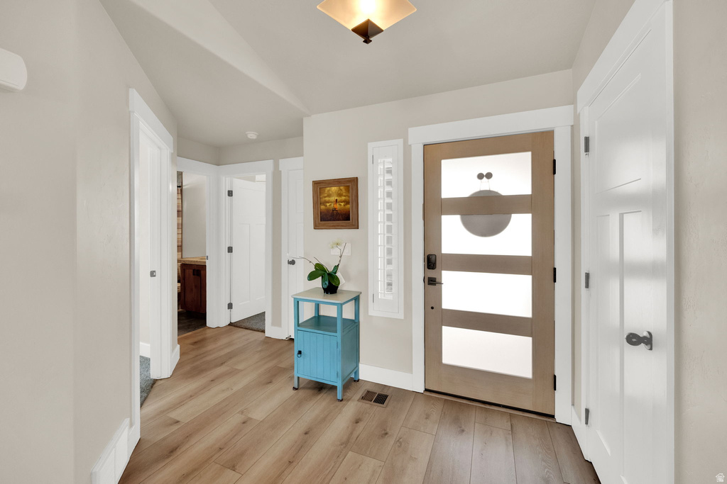 2487 W HARMONY DR Layton, UT 84041