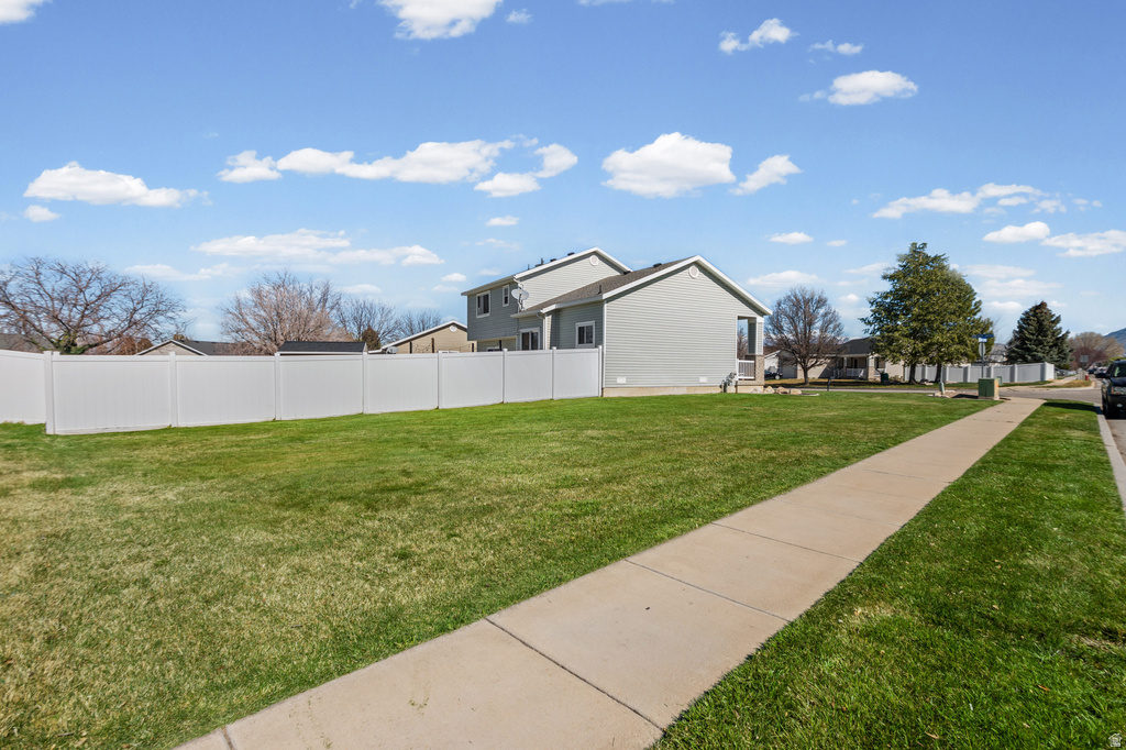 5099 S 3925 W Roy, UT 84067