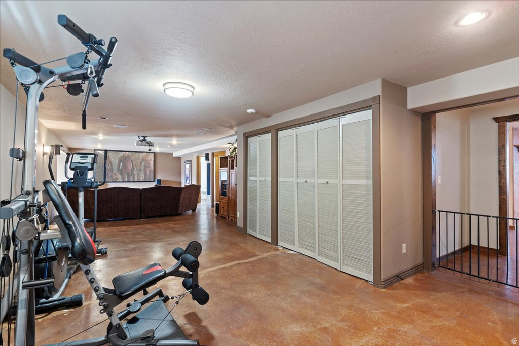 3257 E 5300 N Liberty, UT 84310