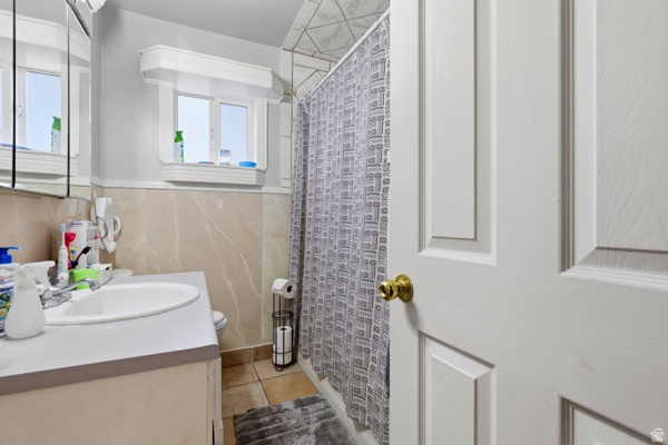 2859 S 8500 W Magna, UT 84044