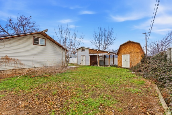 2859 S 8500 W Magna, UT 84044