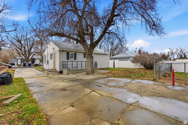 2859 S 8500 W Magna, UT 84044