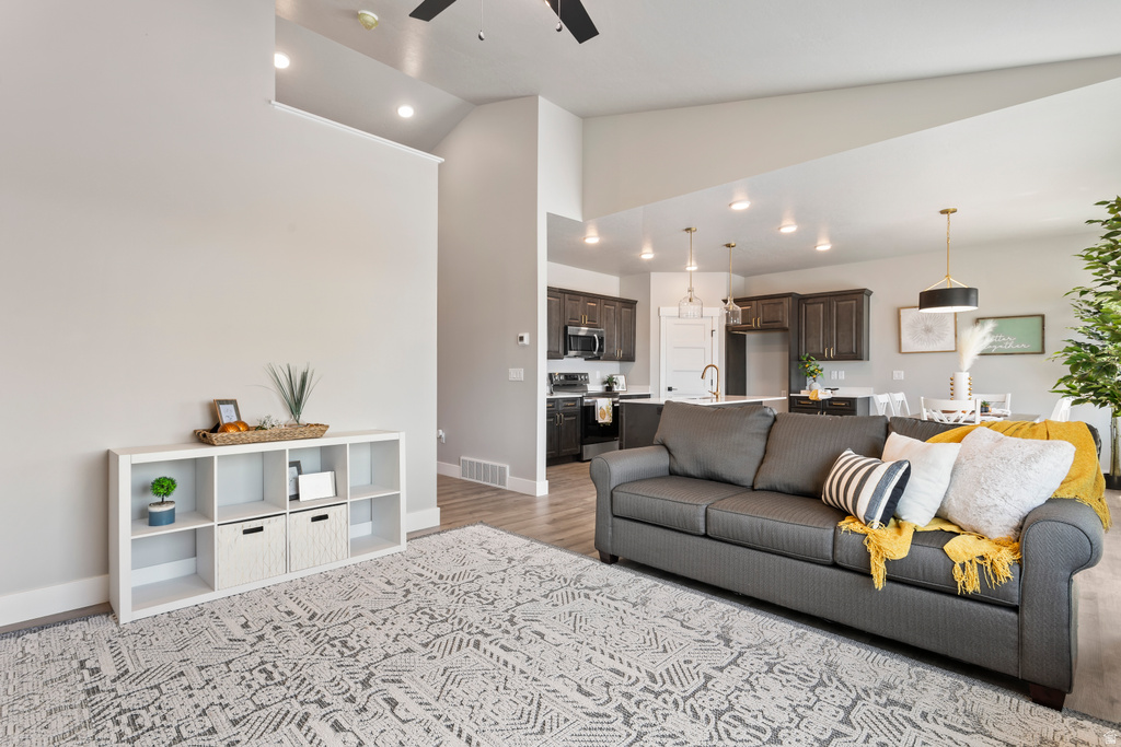 3287 S 4950 W West Haven, UT 84401