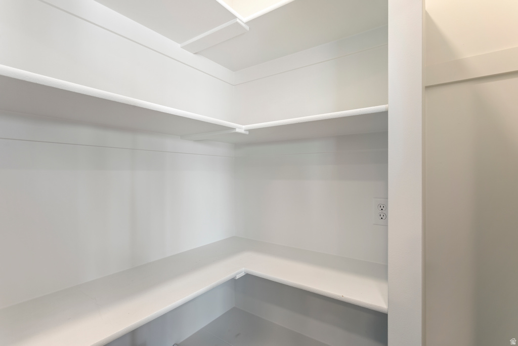 3287 S 4950 W West Haven, UT 84401