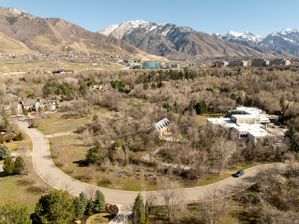 2614 E PROVIDENCE CT Holladay, UT 84121