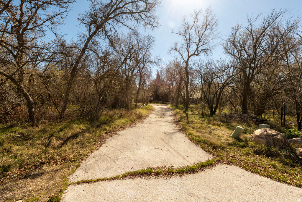 2614 E PROVIDENCE CT Holladay, UT 84121