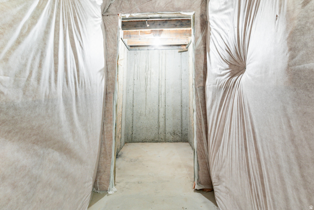 1313 E WEYBURN LN Holladay, UT 84117