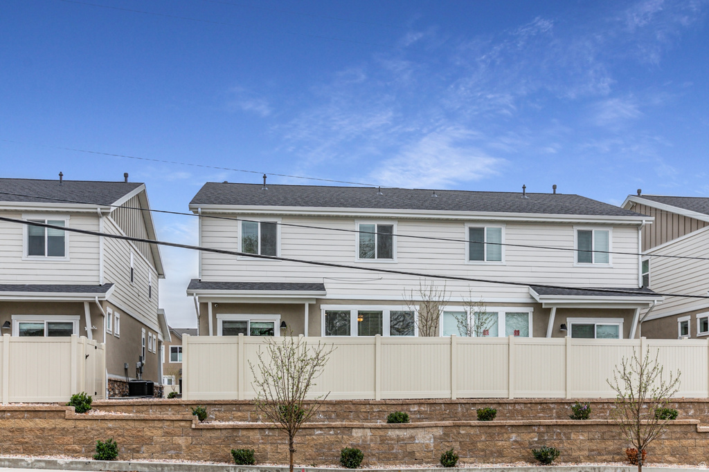 1313 E WEYBURN LN Holladay, UT 84117