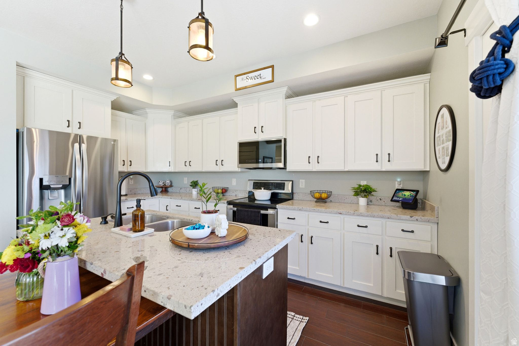 1753 W LUNFORD LN Riverton, UT 84065