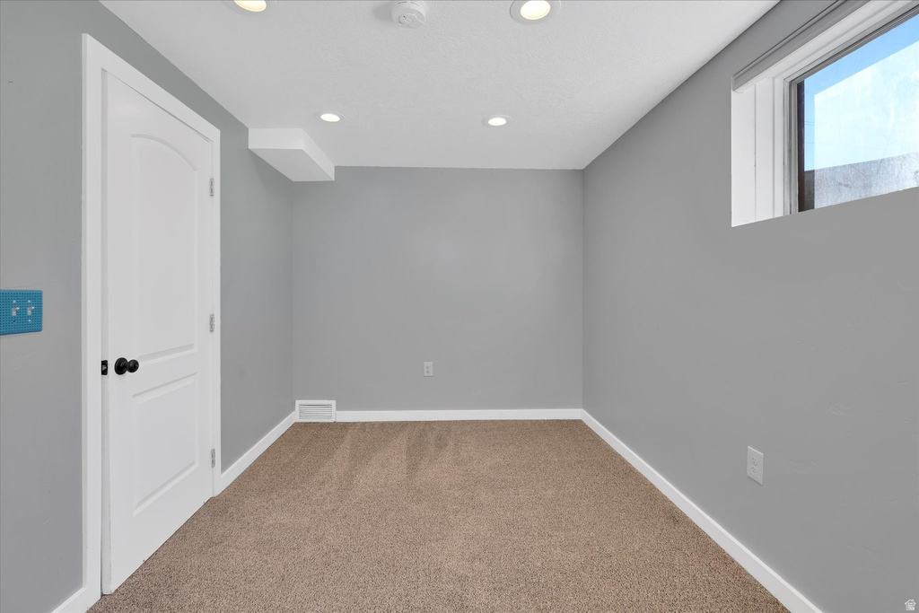 215 E 200 N Providence, UT 84332