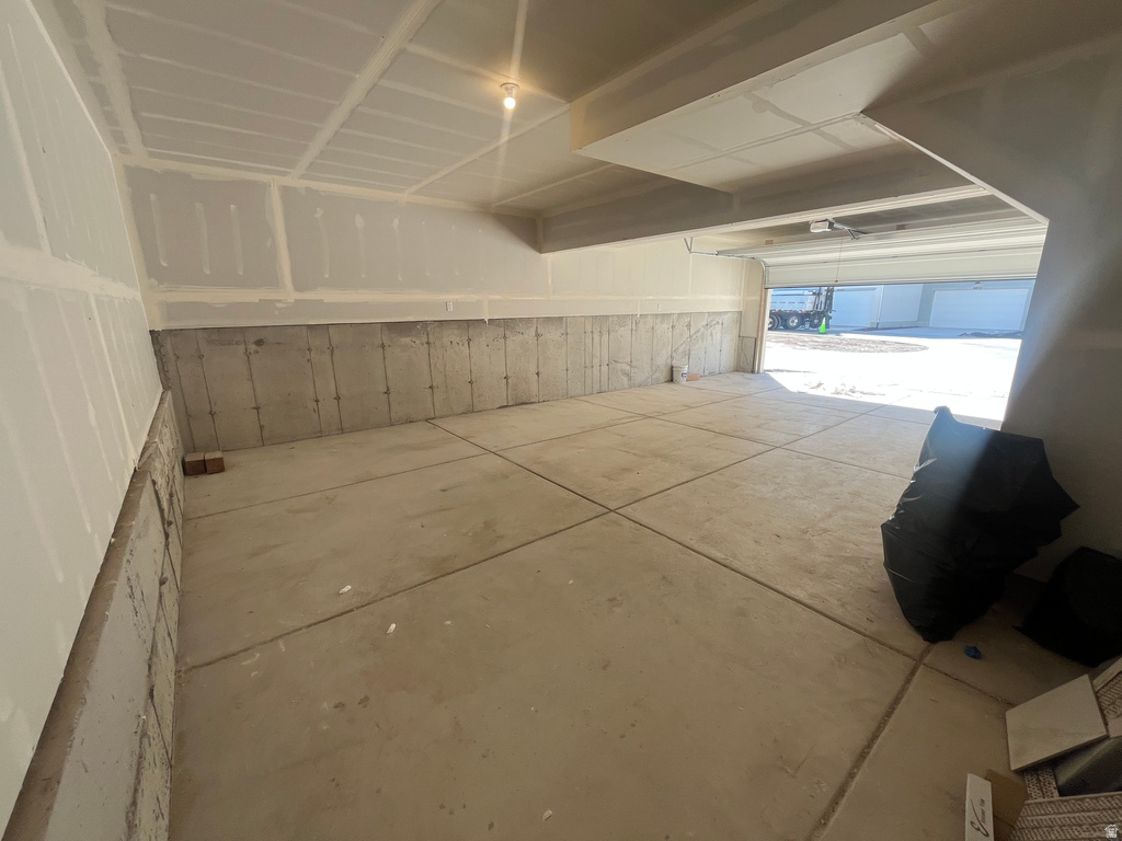 6611 W SOUTH JORDAN PKWY South Jordan, UT 84009