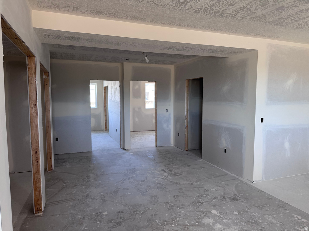 5731 W 4100 S Hooper, UT 84315