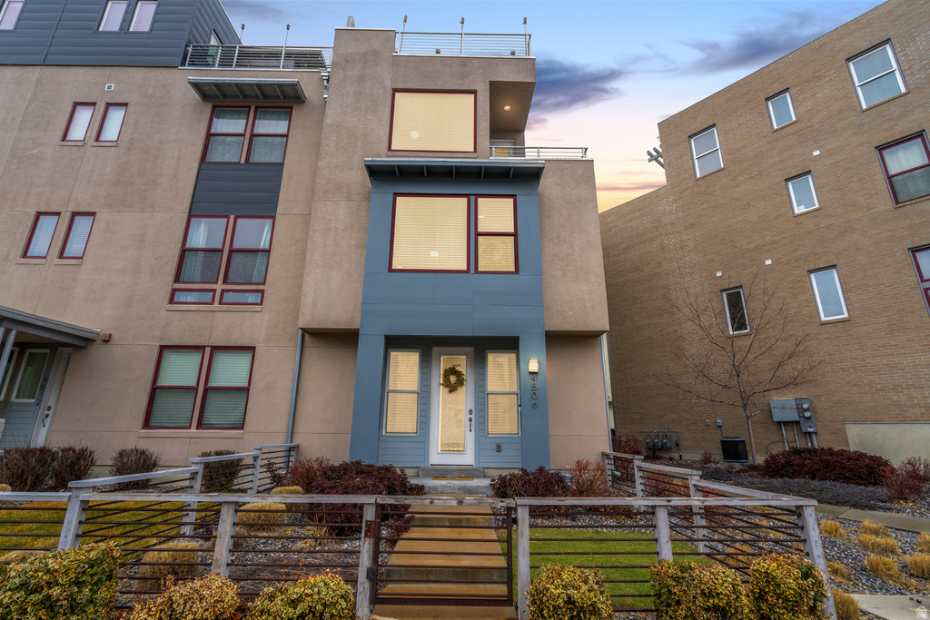 4506 W DAYBREAK RIM WAY South Jordan, UT 84009