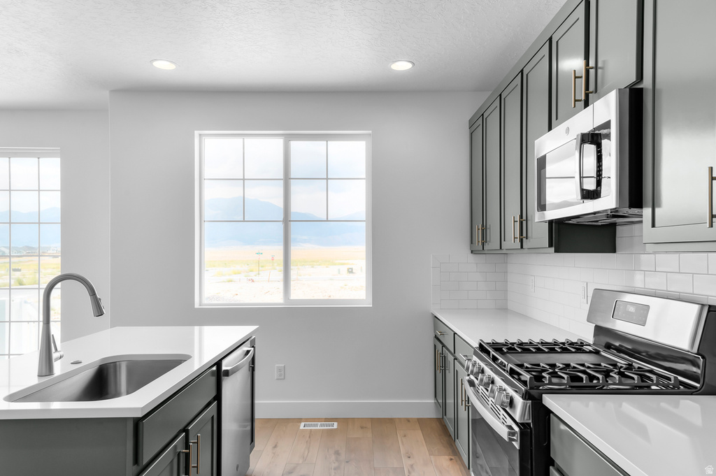 6719 N DESERT CRK Eagle Mountain, UT 84005