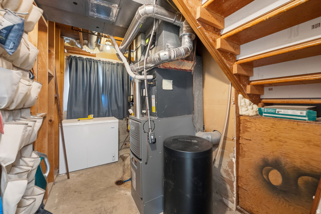 6329 W KING DR West Valley City, UT 84128