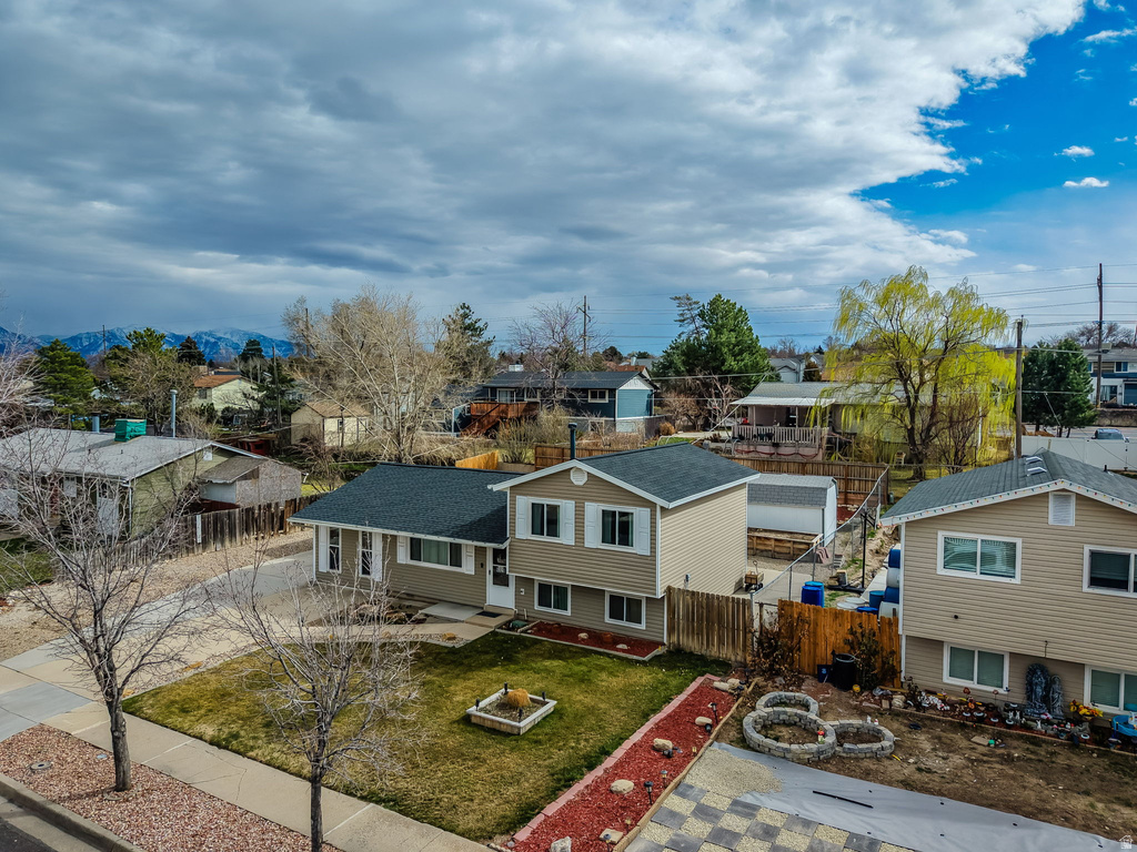 6329 W KING DR West Valley City, UT 84128