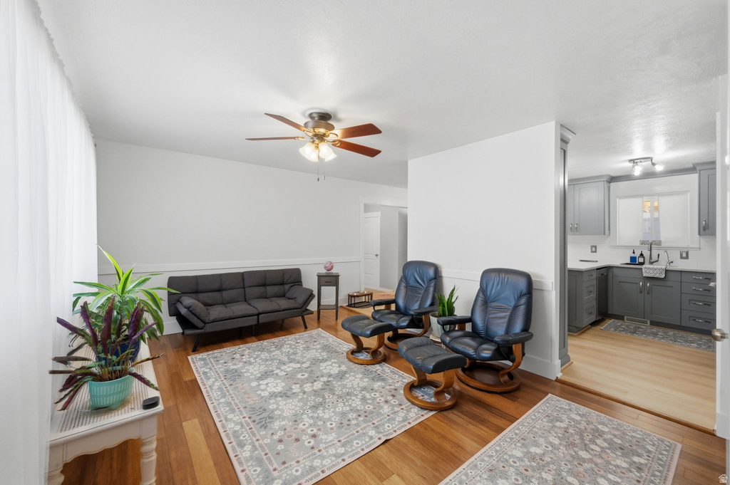 6329 W KING DR West Valley City, UT 84128