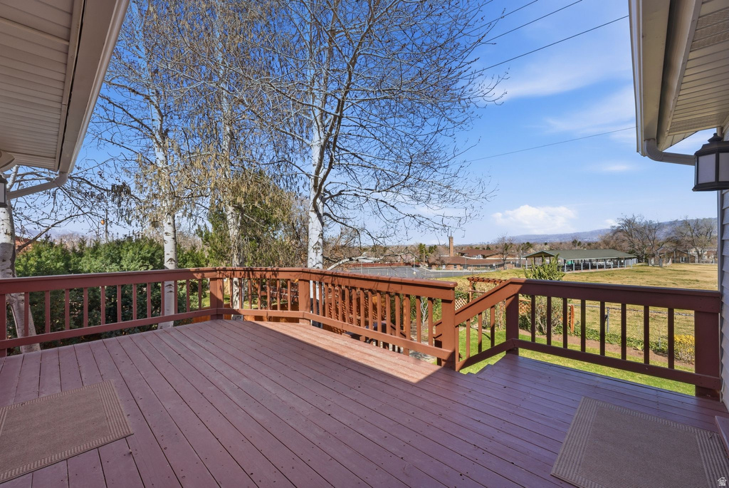 2551 E SUNDOWN AVE Cottonwood Heights, UT 84121