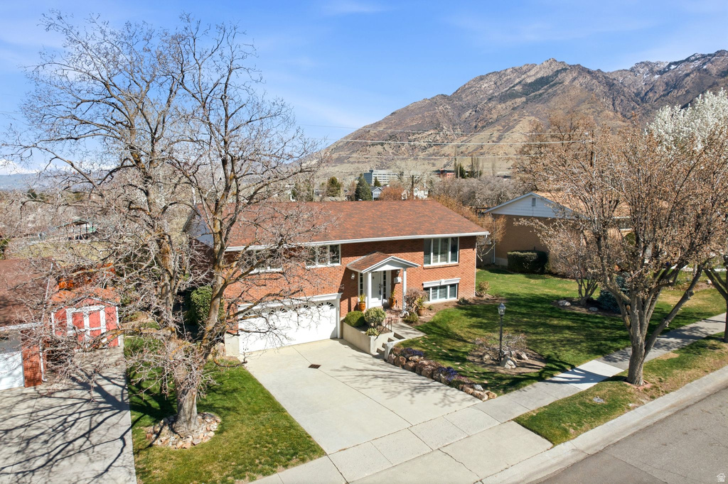 2551 E SUNDOWN AVE Cottonwood Heights, UT 84121