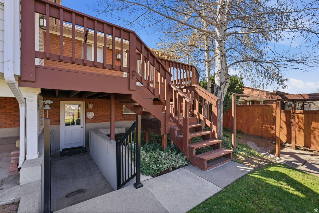 2551 E SUNDOWN AVE Cottonwood Heights, UT 84121